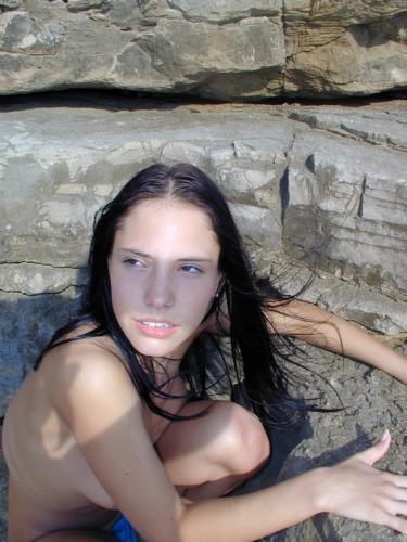 hot_teen_arabella_009.jpg