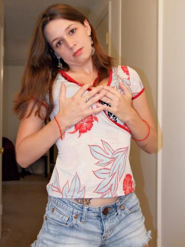 sexy_teen_girl_stacey_bubble_gum_DSCF0070.jpg